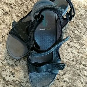 Clarks  sandals, wave walk, size 10 wide